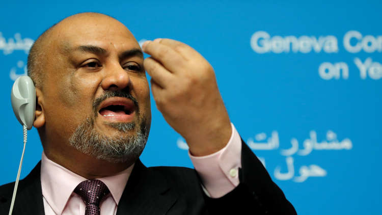رئيس وفد "هادي" إلى مباحثات جنيف يتهم غريفيث بالتعاطف مع الحوثيين