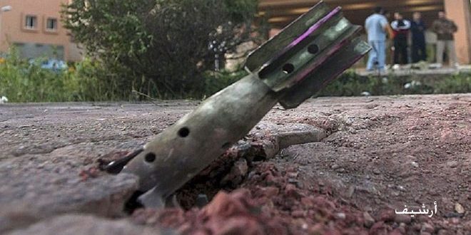 إصابة 3 مدنيين جراء استهداف الإرهابيين بقذيفتين مدينة السقيلبية بريف حماة… والجيش يرد
