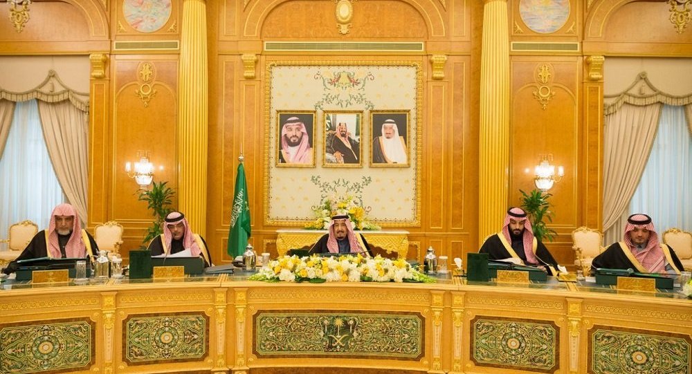 الملك سلمان أمام مجلس الشوري: عزمنا على مواجهة الفساد بحزم
