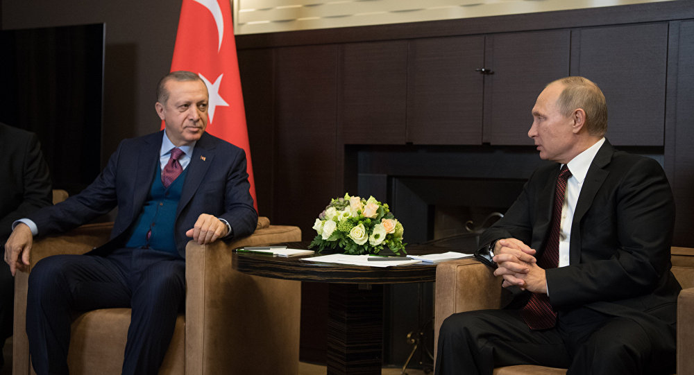 بوتين يناقش مع أردوغان قضايا التعاون الثنائي والتسوية السورية في سوتشي