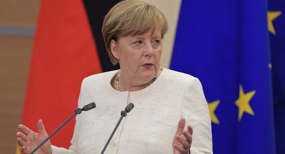الاتئلاف الحاكم في ألمانيا يحل أزمته باختيار منصب جديد لرئيس
الاستخبارات الداخلية