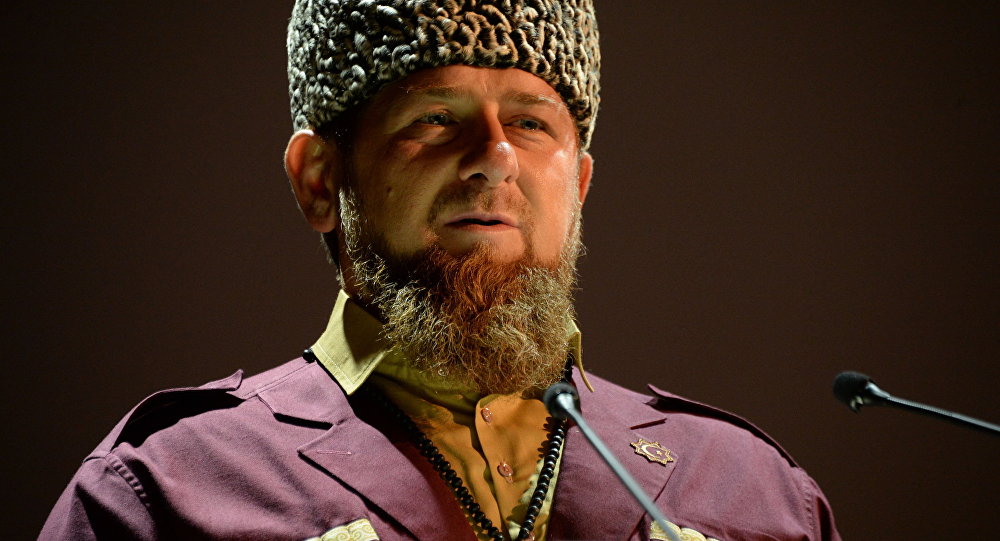 قاديروف: الشيشان مستعدون للذهاب سيرا على الأقدام حيث يأمر بوتين