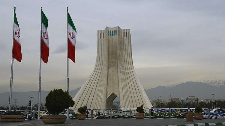الحكم بالسجن على موظف في الخارجية الإيرانية بتهمة التجسس