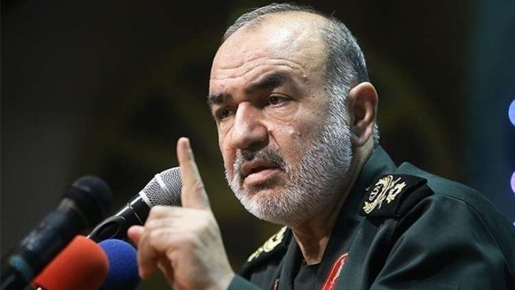 الحرس الثوري الإيراني: نستطيع قطع الطريق أمام أمريكا في المنطقة