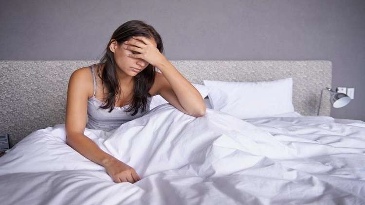 الشعور بالتعب عند الاستيقاظ قد يكون علامة على مرض خطير!