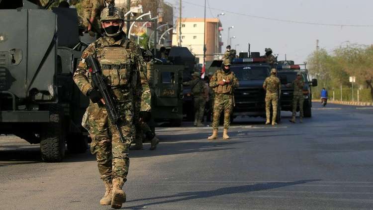 الاستخبارات العسكرية العراقية تكشف مخبأ للعبوات الناسفة و3 أنفاق في الفلوجة
