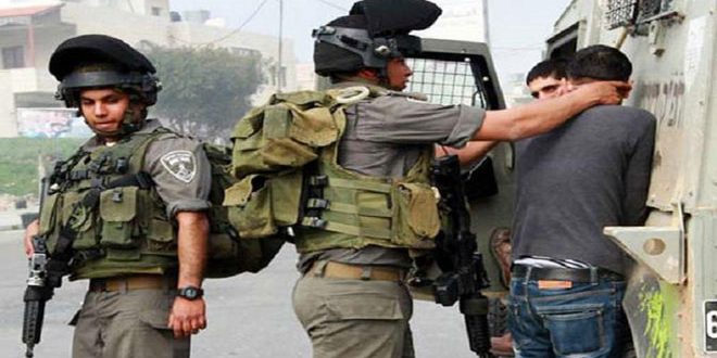 الاحتلال يعتقل فلسطينيين اثنين في الضفة الغربية