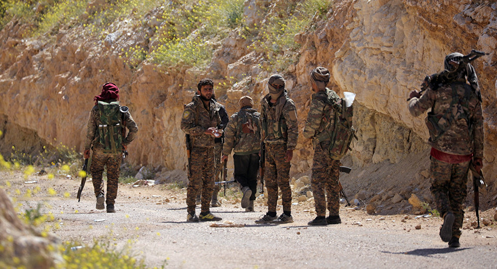 التحالف: تم القضاء على "داعش" ولكن مقاتليه مازالوا يختبئون في معسكرات
