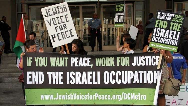 "إسرائيل" تدرج منظمة يهودية أمريكية تدعم السلام في قائمتها السوداء