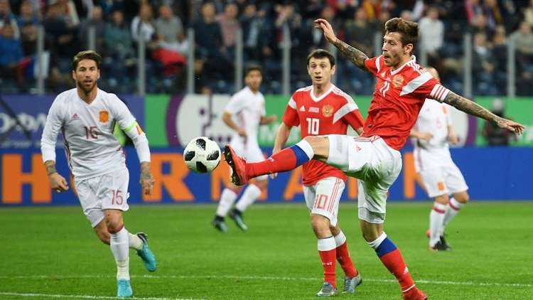 روسيا تتعادل مع إسبانيا في مباراة غزيرة بالأهداف