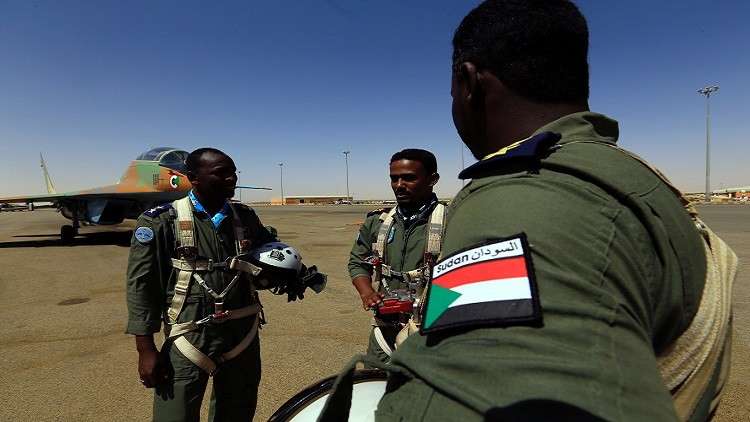 رسميا.. السودان يتخذ اجراءات "أشد عنفا" ضد مصر بينها إعلان الحرب