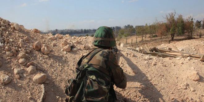 الجيش يستعيد السيطرة على 15 قرية ومنطقة ويدمر تحصينات لإرهابيي "النصرة" بريف حلب