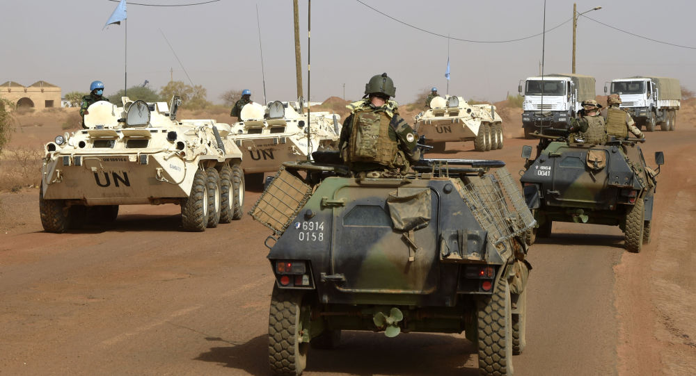 مقتل 14 جنديا على الأقل في هجوم لمسلحين على معسكر للجيش المالي