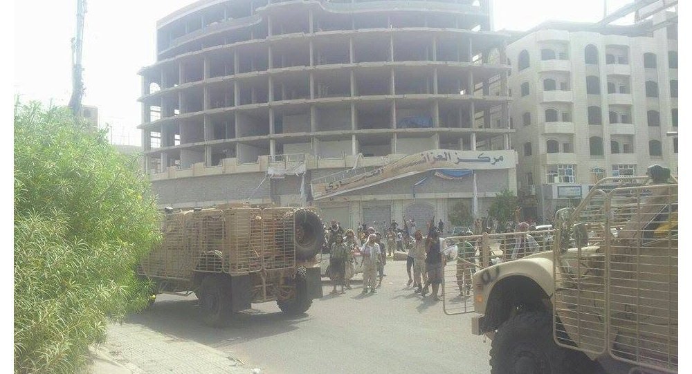 اليمن... 12 قتيلا و132 جريحا في مواجهات عدن