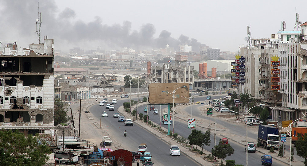 تراجع الاشتباكات في اليمن ومسلحو المجلس الانتقالي يسلمون قاعدتين