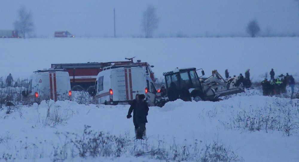 لجنة التحقيق الروسية: فحص مكان تحطم الطائرة "إيه إن- 148" يستغرق عدة أيام