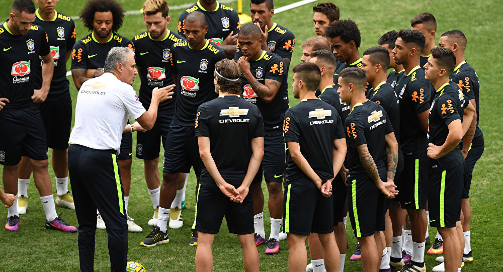 مدرب منتخب البرازيل: 15 لاعبا حجزوا مكانهم في تشكيلة المنتخب لكأس العالم 2018