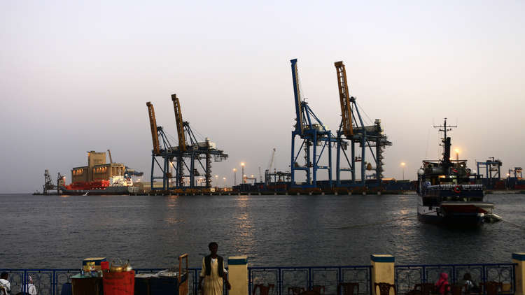 السودان تبدأ محادثات مع قطر حول إنشاء أكبر ميناء على البحر الأحمر