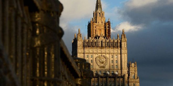 موسكو: قرار مجلس حقوق الإنسان حول سورية يثبت دعم لندن وواشنطن لمسلحي الغوطة الذين يرتبط عدد منهم بتنظيم “القاعدة” الإرهابي