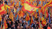 مئات الالاف يتظاهرون فى برشلونة للافراج عن مسؤولي اقليم كاتالونيا
الموقوفين