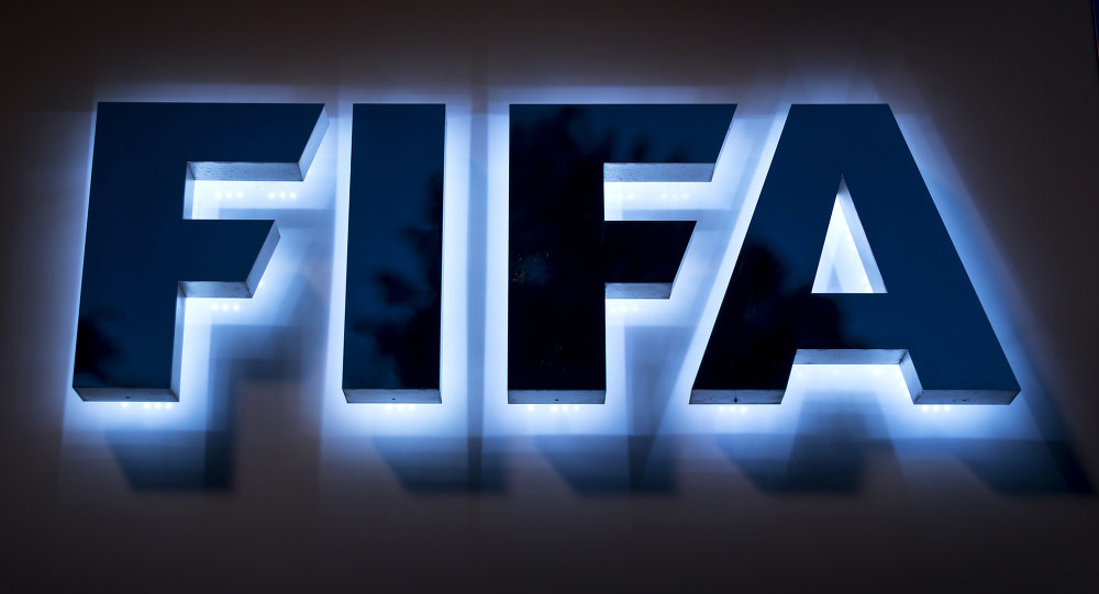 "الفيفا" يعتمد قانونا جديدا في كأس العالم 2018 إلى جانب "تقنية الفيديو"
