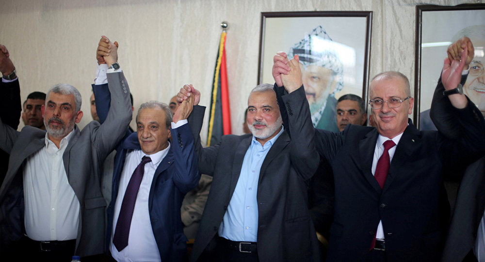 صحيفة: عباس يتخذ قرارا نهائيا بشأن غزة ومصر تتدخل