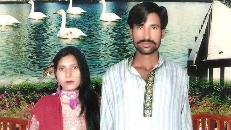 القضاء الباكستاني يبرئ 20 شخصا يشتبه بمشاركتهم في إحراق زوجين لإساءتهما إلى القرآن