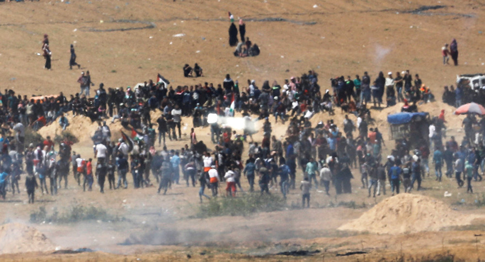 آلاف الفلسطينيين يستعدون لجمعة "حرق العلم الإسرائيلي"