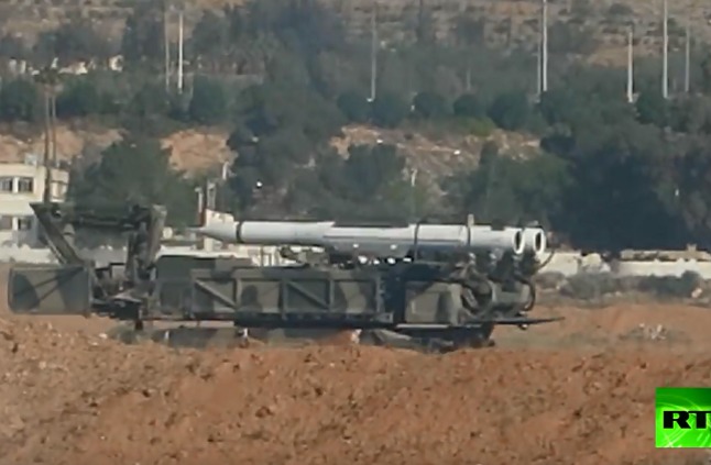 عربة "بوك" الصاروخية تجوب مطار المزة في دمشق بعد العدوان الثلاثي اليوم