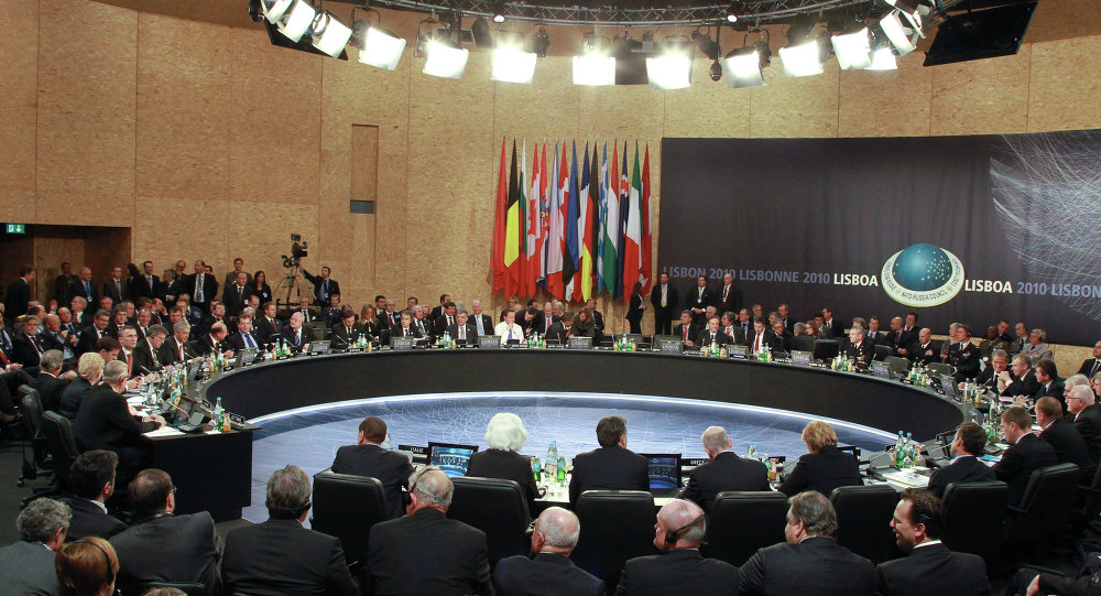 وزراء خارجية "الناتو" يعقدون اجتماعا لمناقشة العلاقات مع روسيا