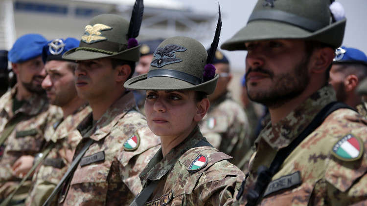إيطاليا تنفي أنباء عن تحضيرها لعملية عسكرية في ليبيا