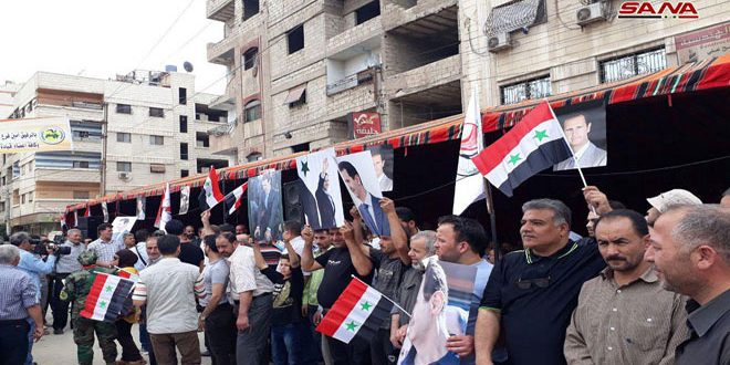 تجمع جماهيري في ببيلا لرفع العلم الوطني والاحتفال بتحرير جنوب دمشق من الإرهاب