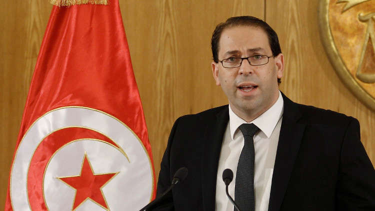 بوادر أزمة سياسية تلوح في أجواء تونس