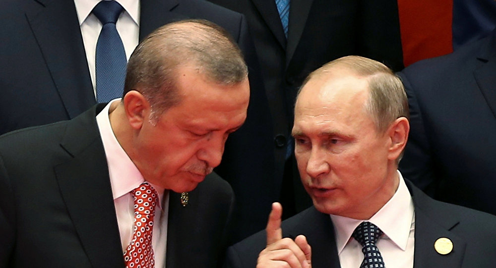الكرملين: بوتين وأردوغان يبحثان هاتفيا الوضع في سورية وترانزيت الغاز الروسي عبر تركيا