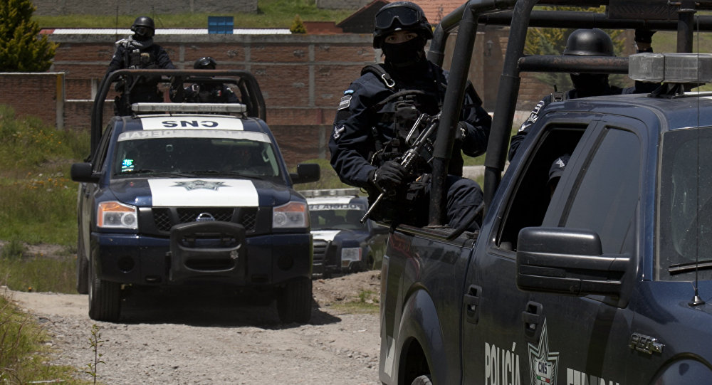 مسلحون يقتلون 6 من أفراد شرطة المرور وسط المكسيك