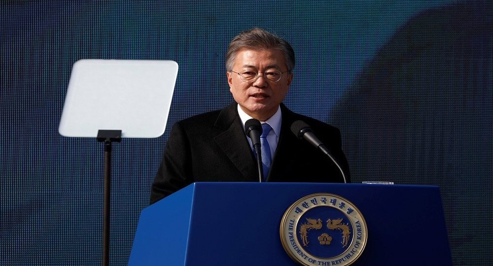 رئيس كوريا الجنوبية يعلن أن بلاده ستسير مع بيونغ يانغ على طريق السلام والتعاون
