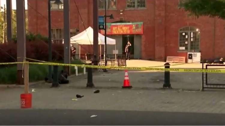 إصابة 20 شخصا في إطلاق نار بولاية نيوجيرسي والشرطة تقتل مشتبها به
