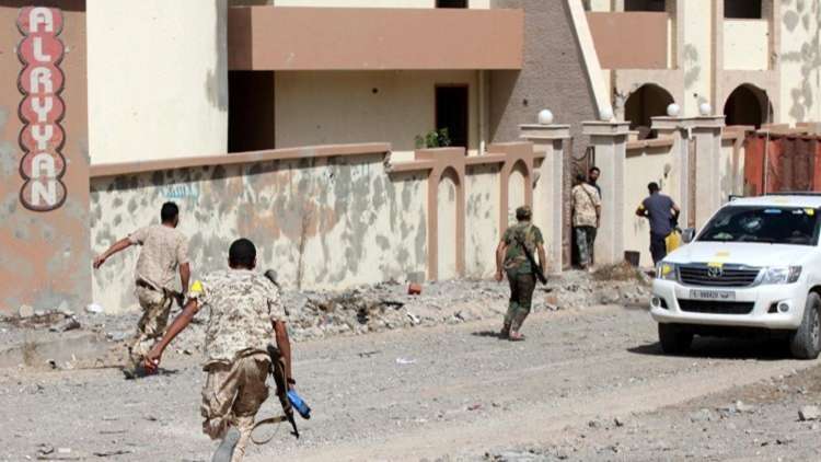 ليبيا.. مقتل خمسة في مداهمة أمنية شرق طرابلس