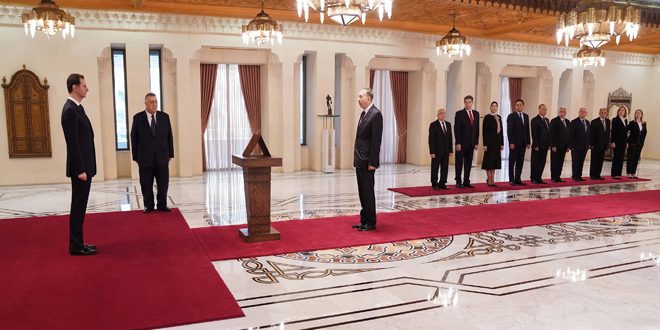 أمام الرئيس الأسد.. رئيس وأعضاء المحكمة الدستورية العليا يؤدون اليمين الدستورية