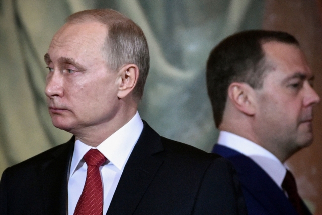 إعادة توزيع السلطات: بوتين يقرّر شكل المرحلة مِن بعده