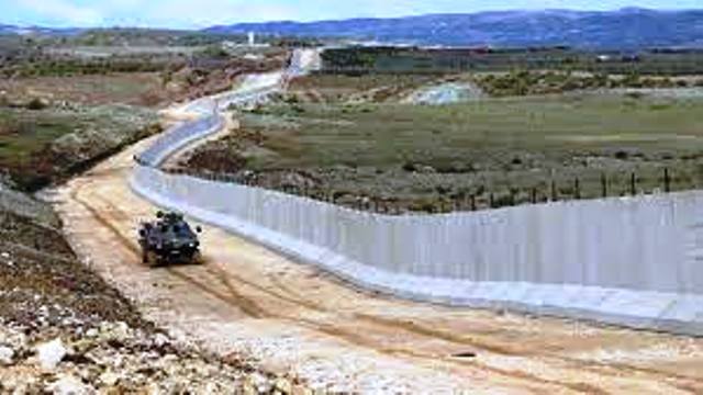 هل يمكن حل مشكلة الحدود السورية التركية؟

