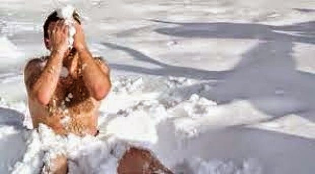 أردني نام عارياً على الثلج بسبب "نسكافيه" زوجته!!