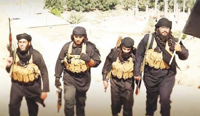 خمسة لاعبين برتغاليين لكرة القدم توجهوا إلى سورية وانضموا إلى تنظيم “داعش”
