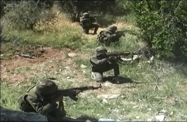 ساعة الصفر بدأت.. الجيش يهاجم معاقل إرهابيي ريف اللاذقية الشمالي