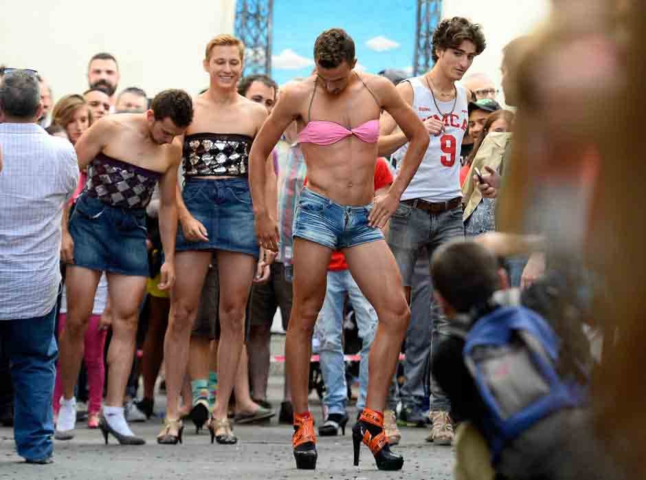 مدريد تقيم السباق السنوي لمثليي الجنس