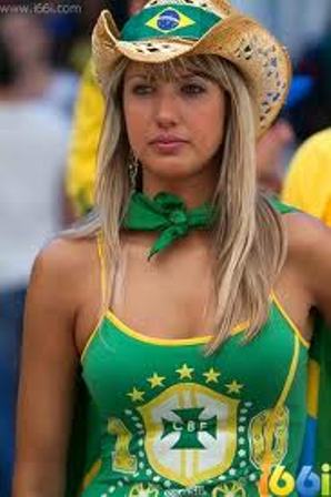 بالصور: شاهد جميلات البرازيل المثيرات على مدرجات ملاعب كرة القدم - كأس العالم البرازيل 2014 