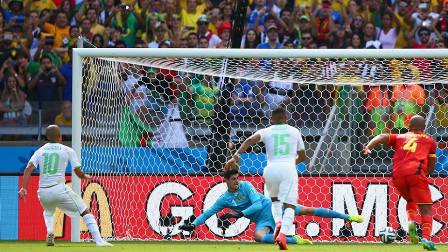 المنتخب الجزائري يخسر مباراته الأولى في كأس العالم أمام نظيره البلجيكي