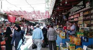 رغم انخفاض الأسعار العالمية للسلع الغذائية بنسبة 10.7% إلا أنها في ارتفاع مطرد عندنا.. فما السر؟!!
