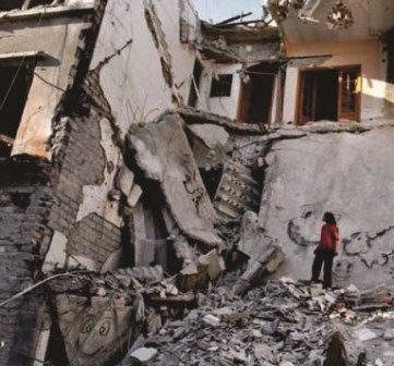 أربع سنوات من الأزمة تحوِّل سورية إلى بلد للفقراء.. تقرير المركز السوري لبحوث السياسات: خسائر الاقتصاد السوري وصلت إلى 144 مليار دولار