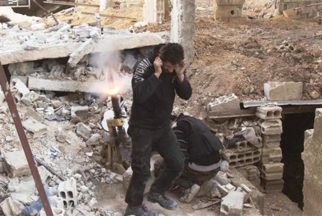 مجموعات الغوطة تتقاتل بذريعة «داعش» و«المصالحة»..«النصرة» تستكمل الحرب على «فصائل الاعتدال»